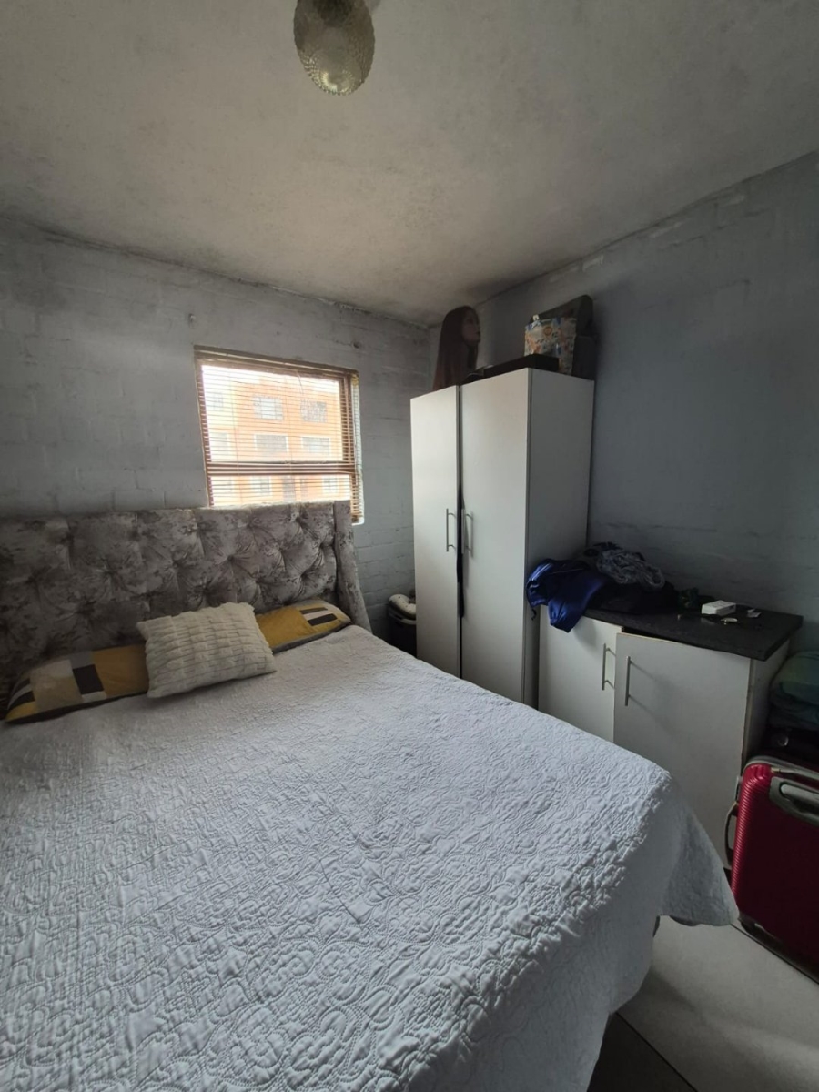 1 Bedroom Property for Sale in Amalinda Eastern Cape
